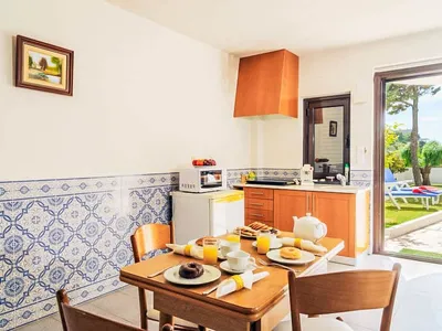 Search and Stay destination Ericeira, Lisboa - Portugal from AU$ 159. Studio Loureiro