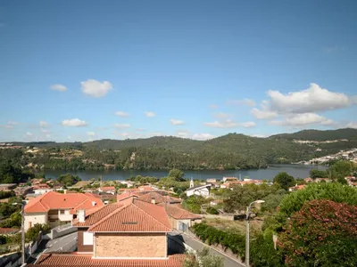 Search and Stay destination Melres, Porto - Portugal from AU$ 351. Douro view