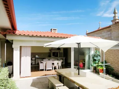 Search and Stay destination Mar, Braga - Portugal from AU$ 177. Mar (ESP181)