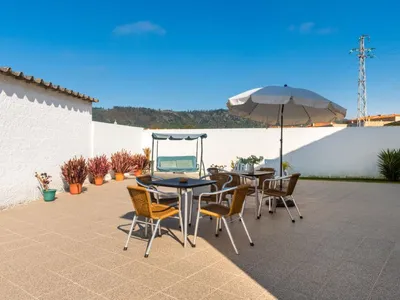 Search and Stay destination Marinhas, Braga - Portugal from AU$ 162. Marta (ESP110)