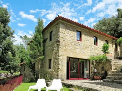 Search and Stay destination Cepões, Viana do Castelo - Portugal from AU$ 149. Do Moinho (PDE110)