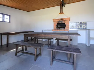 Search and Stay destination Viana do Castelo, Viana do Castelo - Portugal from AU$ 260. De Carreço (CRR100)