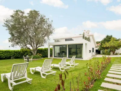 Search and Stay destination Viana do Castelo, Viana do Castelo - Portugal from AU$ 278. Fonte do Forno (AFI100)