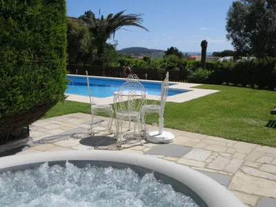Search and Stay destination Viana do Castelo, Viana do Castelo - Portugal from AU$ 278. Fonte do Forno (AFI100)
