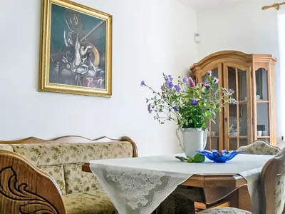 Search and Stay destination Vysoké Tatry, Prešovský kraj - Slovakia from AU$ 478. Tatranska Kotlina