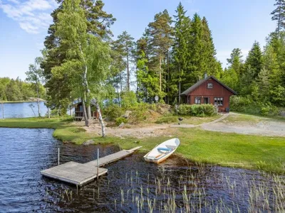 Search and Stay destination Frändefors, Västra Götalands län - Sweden from AU$ 132. Kasen Sjökanten (DAL003)