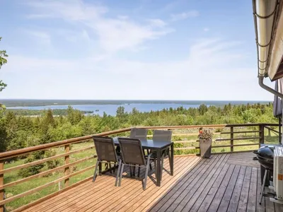 Search and Stay destination Tibro, Västra Götalands län - Sweden from AU$ 82. Lunnekullen (VGT122)