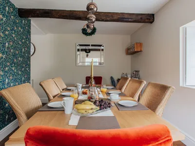 Search and Stay destination Rowsley, England - United Kingdom from AU$ 1,165. Grade II listed near Chatsworth house