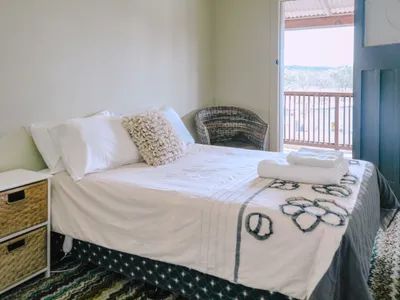 Search and Stay destination Capertee, NSW - Australia from AU$ 115. Royal Hotel Capertee Double Room
