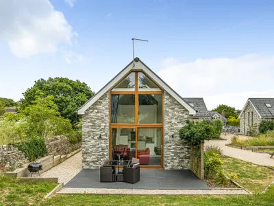 Search and Stay destination Dorset, England - United Kingdom from AU$ 208. Budmouth
