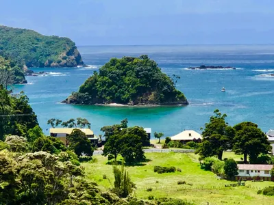 Search and Stay destination Tutukaka, Northland - New Zealand from AU$ 642. Absolute Beach Front -Tutukaka's slice of heaven