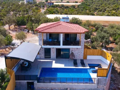 Search and Stay destination Kas, Antalya - Türkiye from AU$ 176. Villa Sislam