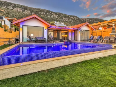 Search and Stay destination Kas, Antalya - Türkiye from AU$ 176. Villa Çiti Piti