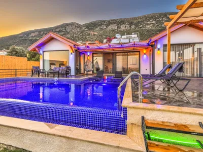 Search and Stay destination Kas, Antalya - Türkiye from AU$ 176. Villa Çiti Piti