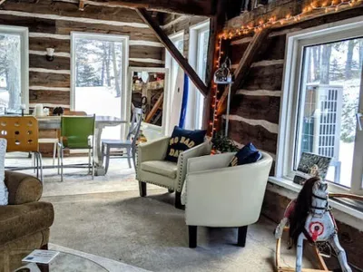Search and Stay destination Mono, ON - Canada from AU$ 133. A Charming, Rustic 150-Year-Old Carriage House