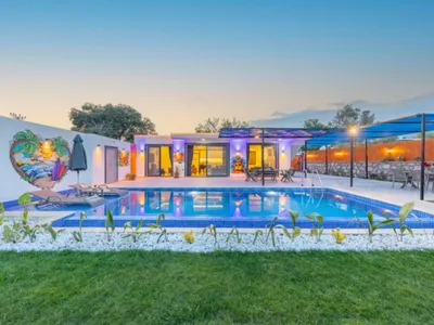 Search and Stay destination Caykoy, Antalya - Türkiye from AU$ 195. Villa Wiggle