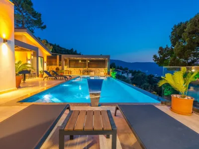 Search and Stay destination Yesilkoy, Antalya - Türkiye from AU$ 216. Villa Syringa