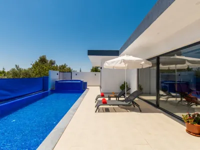 Search and Stay destination Caykoy, Antalya - Türkiye from AU$ 174. Villa Tokyo