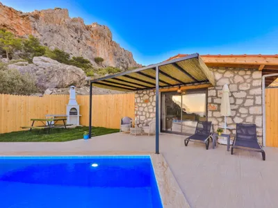 Search and Stay destination Kas, Antalya - Türkiye from AU$ 178. Villa Pari
