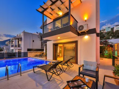 Search and Stay destination Kiziltas, Giresun - Türkiye from AU$ 1,089. Villa Rainbow