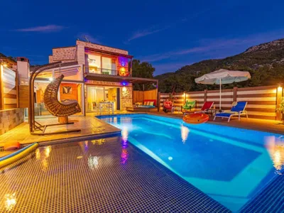 Search and Stay destination Islamlar, Antalya - Türkiye from AU$ 213. Villa Mert