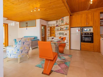 Search and Stay destination Islamlar, Antalya - Türkiye from AU$ 206. Villa Vinka