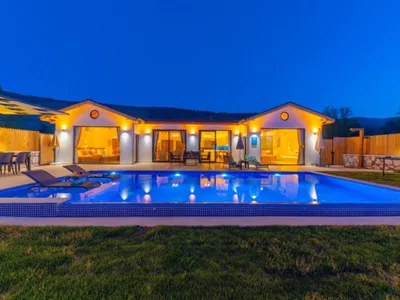 Search and Stay destination Sarıbelen, Antalya - Türkiye from AU$ 245. Villa Valley