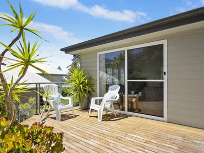 Search and Stay destination South Durras, NSW - Australia from AU$ 300. Durras Beach House