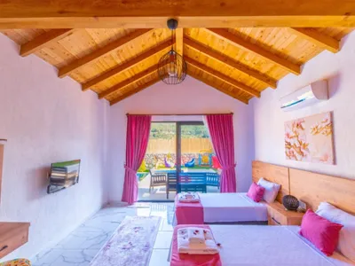 Search and Stay destination Hacioglan, Antalya - Türkiye from AU$ 220. Villa Dessa