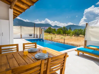 Search and Stay destination Bezirgan, Antalya - Türkiye from AU$ 123. Villa Baba