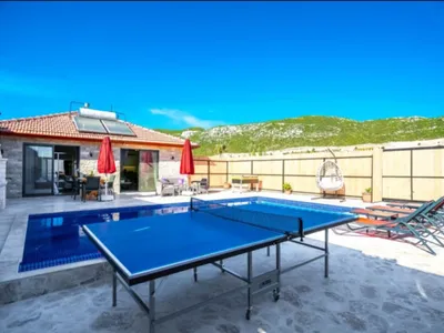 Search and Stay destination Bezirgan, Antalya - Türkiye from AU$ 148. Villa Afilli