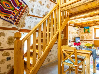 Search and Stay destination Ikizce, Antalya - Türkiye from AU$ 160. Villa Mountain House