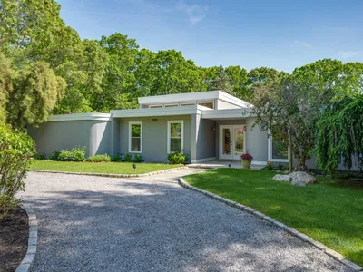 Search and Stay destination Southampton, NY - United States from AU$ 2,277. Southampton Heated Pool, Hot Tub & Tennis on 2 acres of Privacy