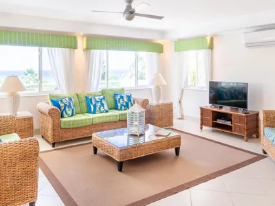Search and Stay destination Hastings, Christ Church - Barbados from AU$ 1,040. Palm Beach condo 311 , beachfront