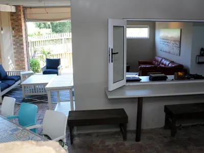 Search and Stay destination Kenton-on-Sea, EC - South Africa from AU$ 161. Cloud 9 : Where you can daydream