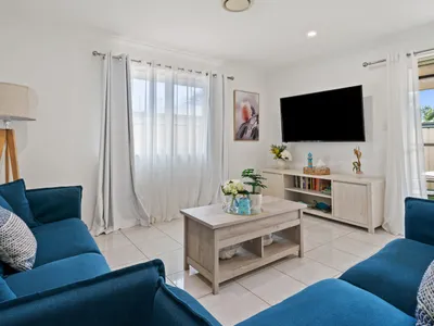 Search and Stay destination Ettalong Beach, NSW - Australia from AU$ 405. Beach Dayz at Ettalong