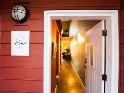 Search and Stay destination Penticton, BC - Canada from AU$ 330. Crooked Tree Guest Suites - The Pine Suite