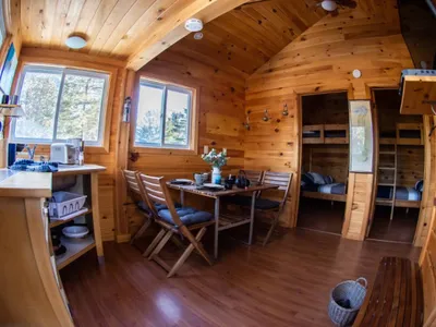 Search and Stay destination Cloyne, ON - Canada from AU$ 314. Woodview Cottage - Myers Cave Resort