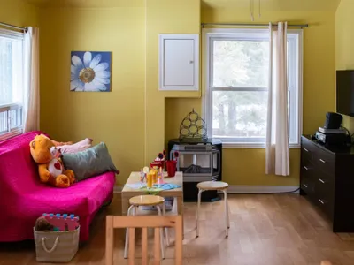 Search and Stay destination Cloyne, ON - Canada from AU$ 314. Gardenview Cottage - Myers Cave Resort