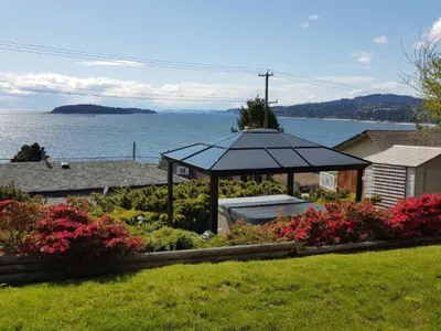 Search and Stay destination Sechelt, BC - Canada from AU$ 209. Blue Waters Cottage