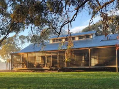 Search and Stay destination Torrumbarry, VIC - Australia from AU$ 380. Shearing Shed House, Echuca. Flat rate 8 guests