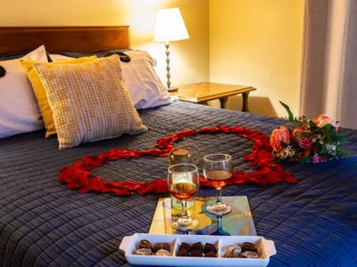 Search and Stay destination Cloyne, ON - Canada from AU$ 280. The Suite