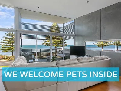 Search and Stay destination Encounter Bay, SA - Australia from AU$ 309. New York Loft Style Esplanade Retreat