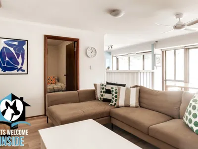 Search and Stay destination Goolwa South, SA - Australia from AU$ 165. In The Sand Dunes & Renovated House