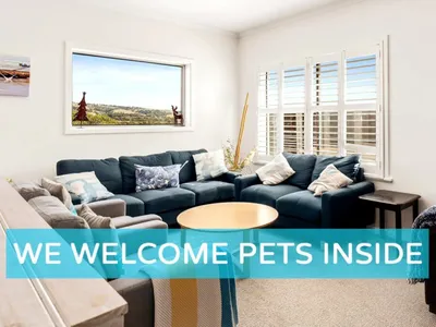 Search and Stay destination Hayborough, SA - Australia from AU$ 219. Stones Throw to Beach & Chiton Surf Club