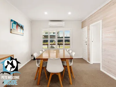 Search and Stay destination Hayborough, SA - Australia from AU$ 219. Stones Throw to Beach & Chiton Surf Club