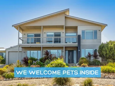 Search and Stay destination Goolwa Beach, SA - Australia from AU$ 285. Majestic Ocean Views in Architectural 3BR House