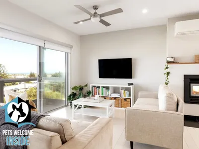 Search and Stay destination Goolwa Beach, SA - Australia from AU$ 285. Majestic Ocean Views in Architectural 3BR House