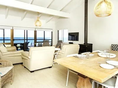 Search and Stay destination Carrickalinga, SA - Australia from AU$ 295. Stunning Views & Reno’d Beach Chic