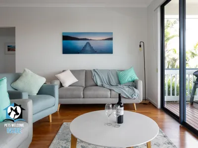 Search and Stay destination Port Elliot, SA - Australia from AU$ 229. 4BR Contemporary Coastal Home with Rural Outlook